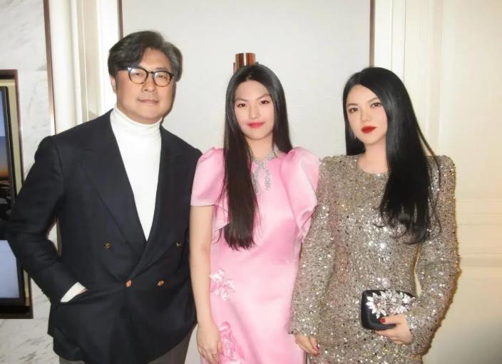 ���Ĳ������������� ����·����ͷ�ˣ����������γ���������˺��