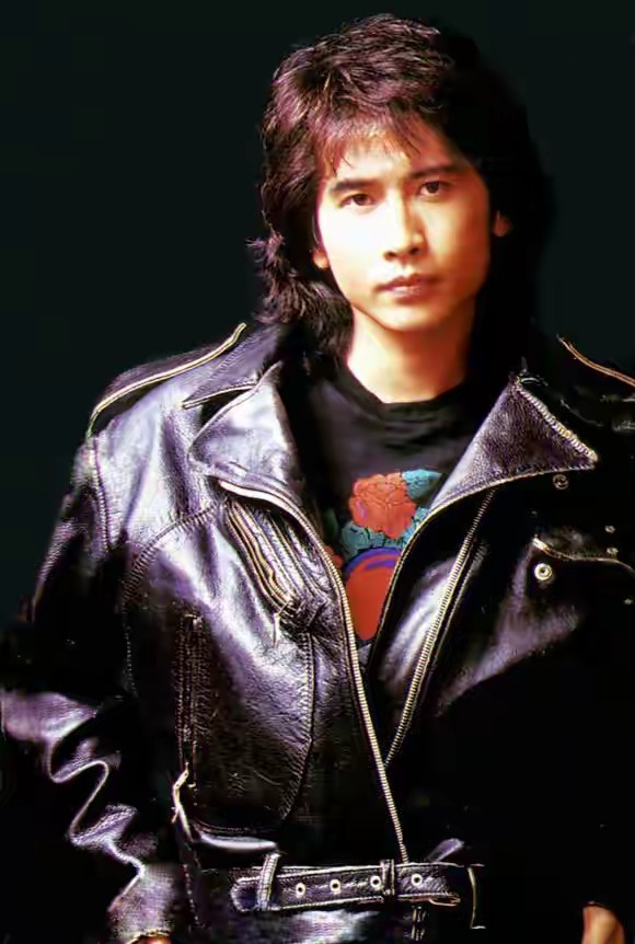 65��������״������������ȢС24��Ů��˿Ϊ�ޣ���11�������ү��