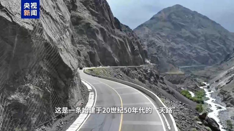 從烏魯木齊到庫爾勒：“鐵公機”的N種打開方式