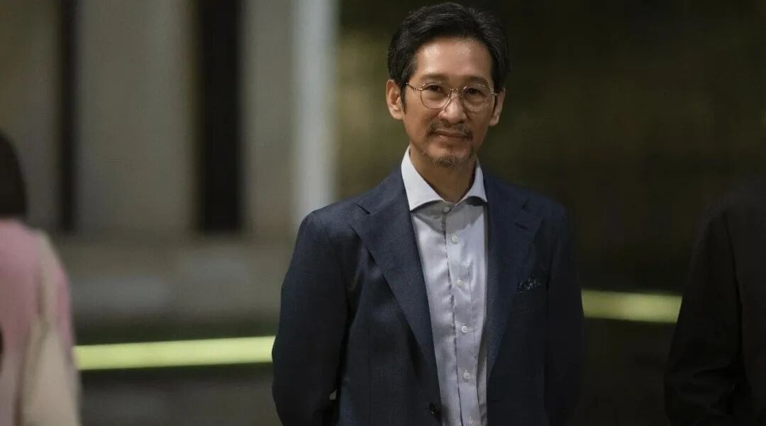 最容易被操控的人，就是那种话多、反应快、急于表明立场的，看似情商高，其实被人利用到底