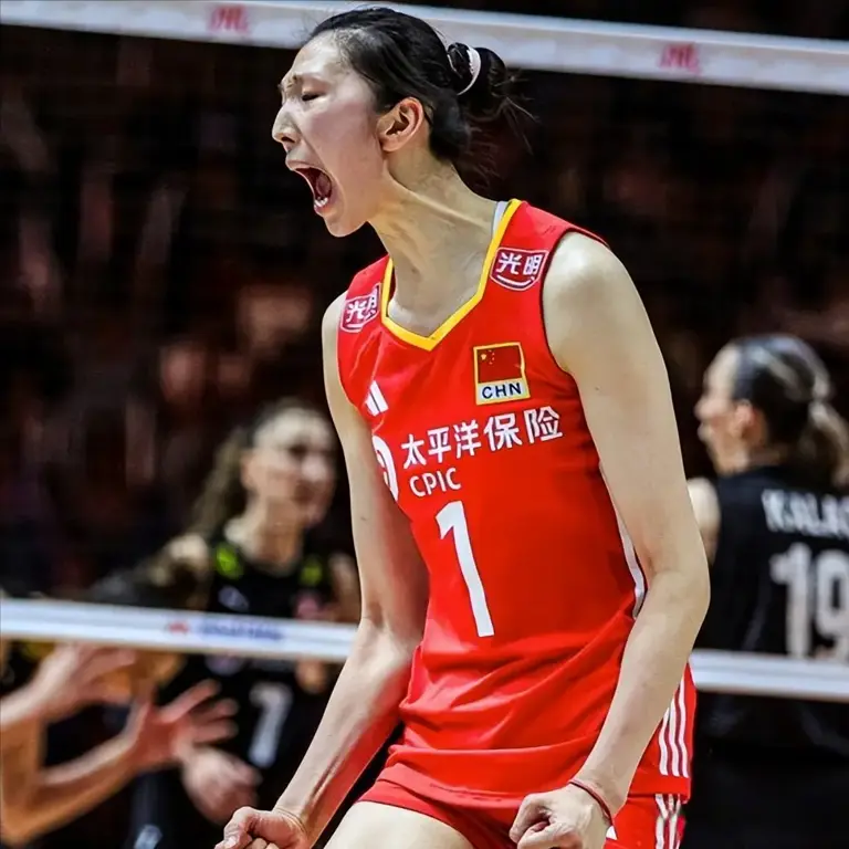 中国女排三大强力主攻新秀，两大强力接应新秀，你更看好谁