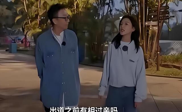 出道 9 年不敢休息，挣的钱全部用来填补家用，光鲜背后如此辛酸