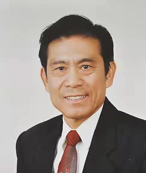 李如刚追悼会遗照曝光：侯耀华亲撰悼词，冯巩敬献花圈却藏何情?