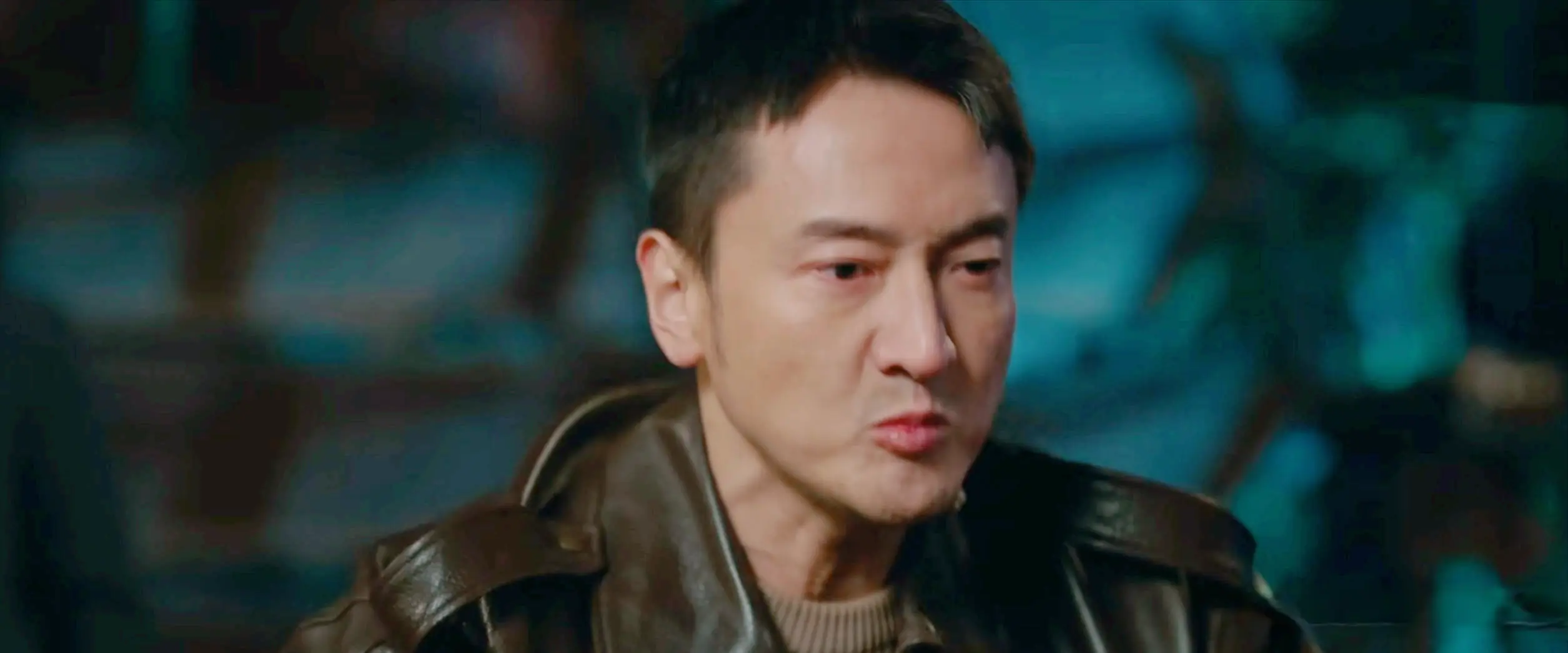 秦枫遭调职危机!《罚罪2》中彭局的命运悬于一线!