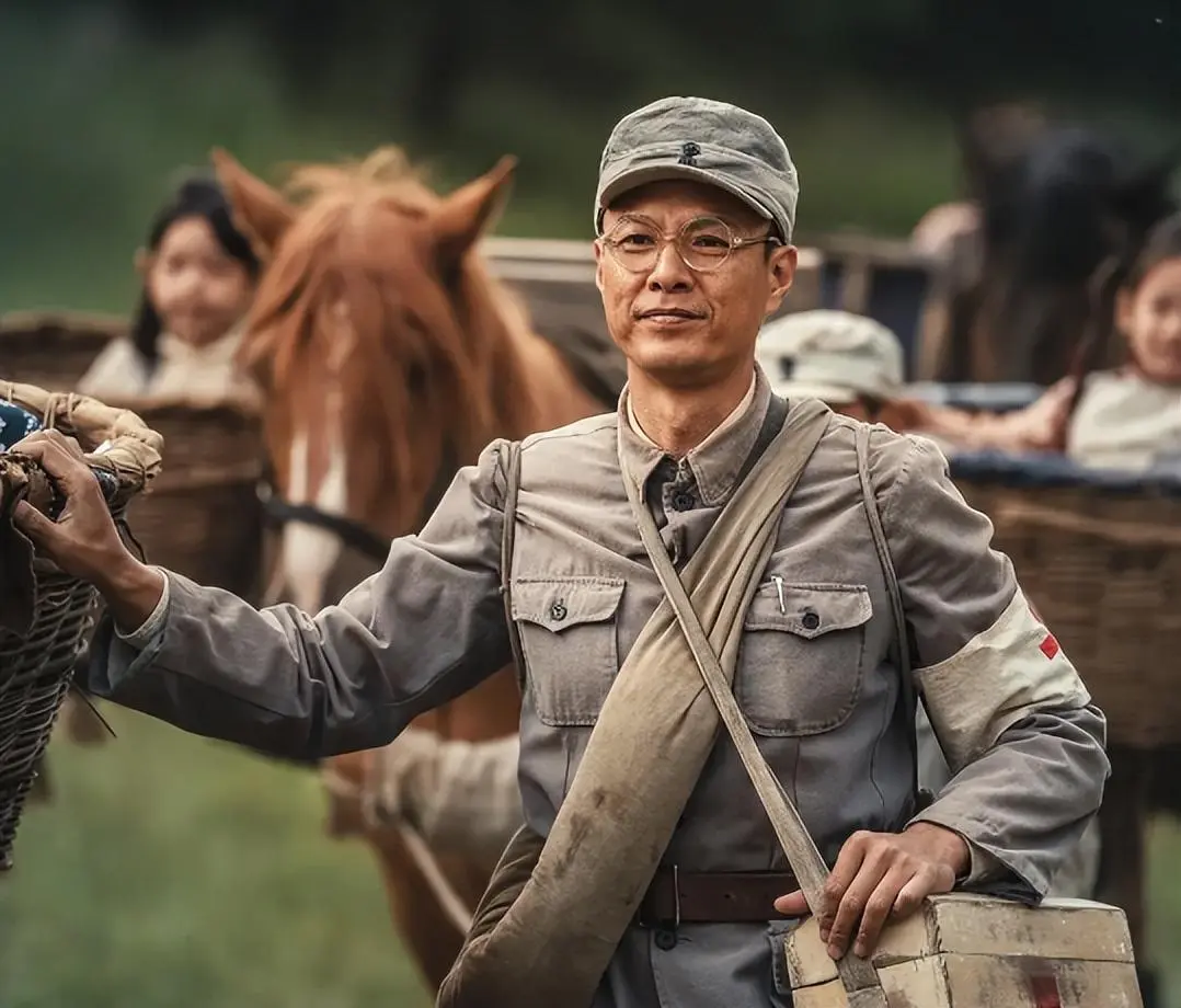 今晚开播！唐诡团队再造爆款？3 千里 “娃娃长征”，配角阵容不错！