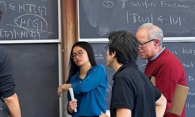 百年数学难题难倒全球顶尖高手，她却联手破解震惊世界?