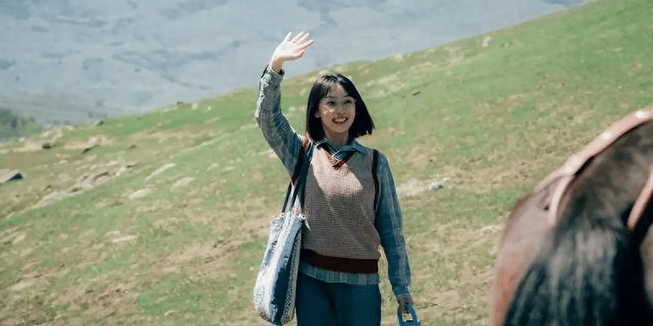 《我的阿勒泰》：草原上的治愈之旅，藏着最纯粹的亲情与成长答案