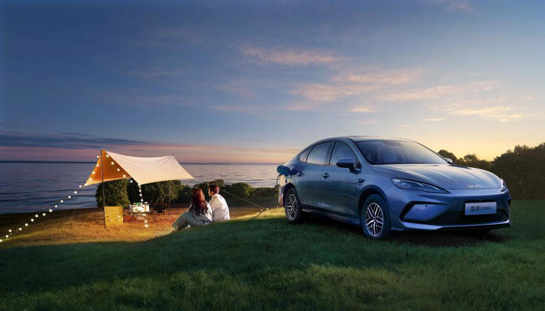 比亚迪2026年大电池插混来袭！210km纯电续航，8万级混动再树新标杆