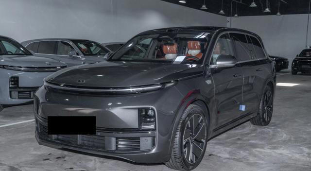 以家庭需求为锚点，家用不妨看看理想L9，空间够大还智能