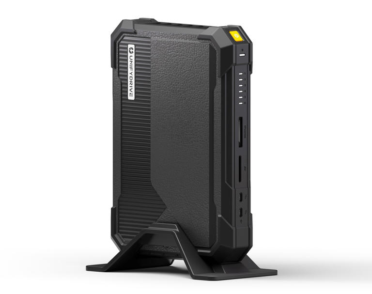 内置 UPS 电池，UnifyDrive 推出“全球首款 AI 移动 NAS”UP6