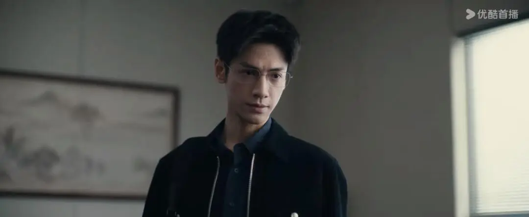 罗云熙新剧《剥茧》首播4集，国产悬疑的智商终于在线了!