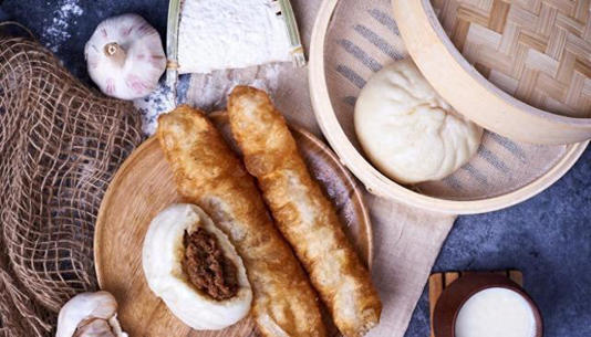 脑梗是吃出来的？提醒：天天吃这3种早餐，血管容易堵塞