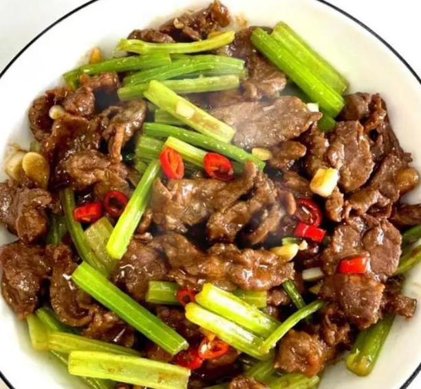 养肝就是养命，肝脏最喜欢的三样食物，每天吃一点，肝脏越来越好