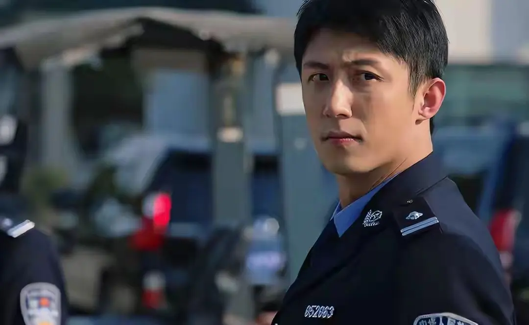 《罚罪2》：要不是刘天也上位，秦枫到死都不知，警局藏着大内鬼