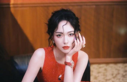 婚变传闻真相大白一个月,唐嫣高调官宣喜讯,终于等到这一天 婚变传闻真相大白一个月,唐嫣高调官宣喜讯,终于等到这一天