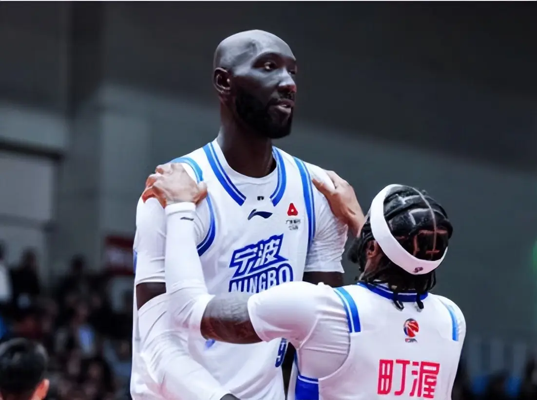 4连胜冲到联赛第6，CBA杀出大黑马，磨剑5年终成器
