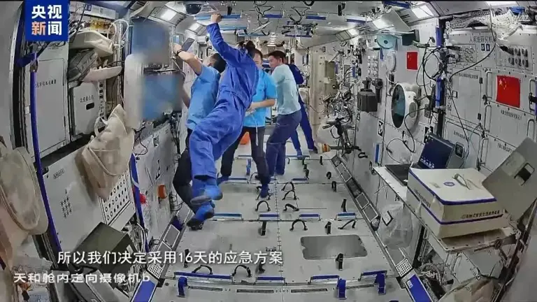 “玻璃确实是发生了撞击，已经裂透了”，央视披露：从发现裂纹到任务成功，我国首次应急发射都经历了什么