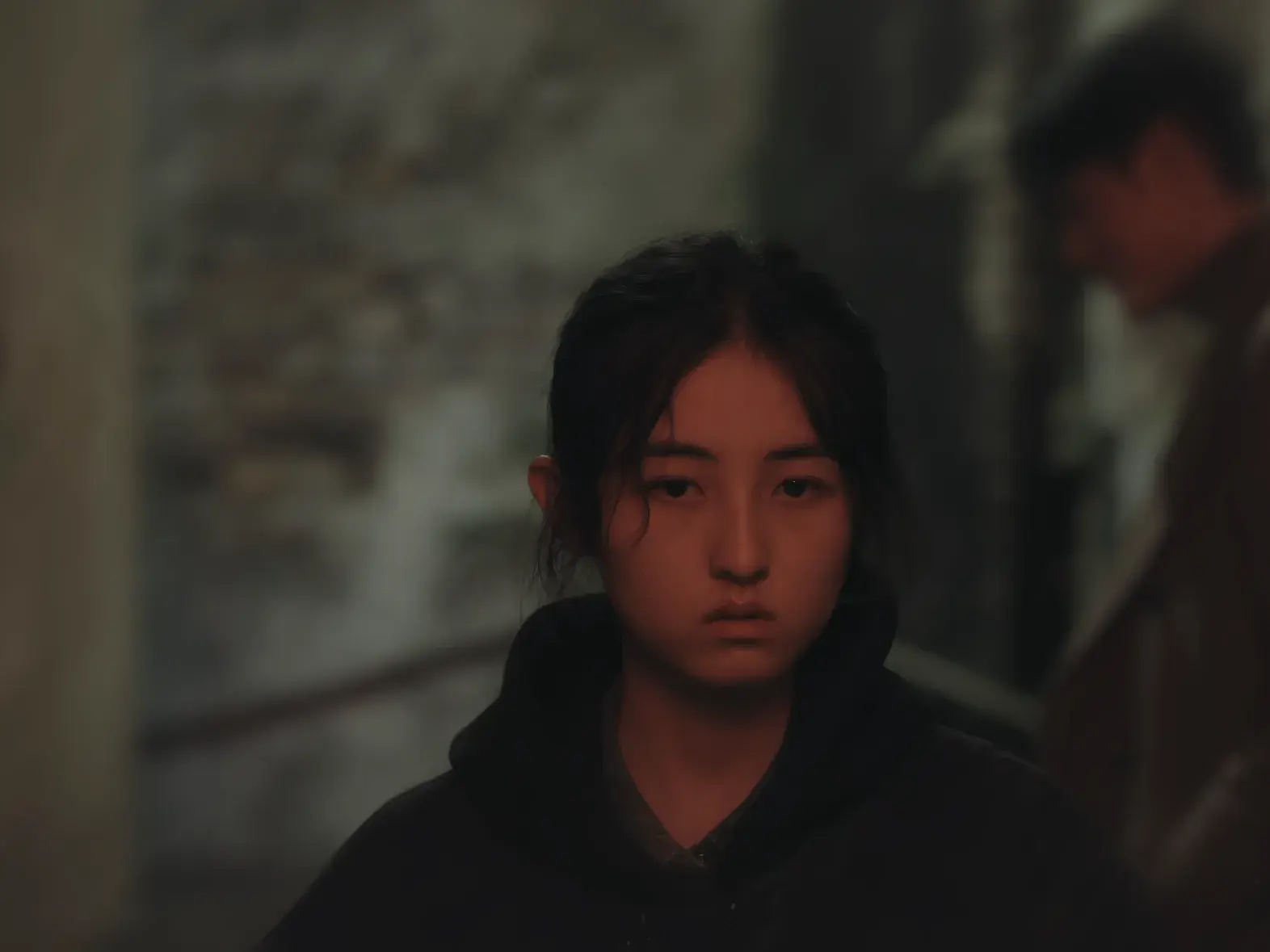 《秋雪漫过的冬天》看到顾辰和周遇安合作，才懂姜家齐为何被出轨