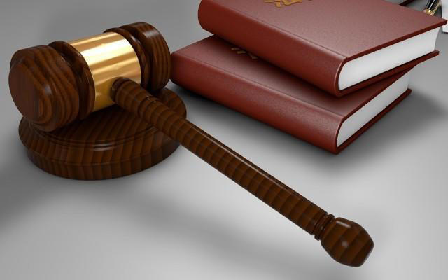 男子参加好友孙女满月宴饮酒后死亡，家属起诉好友及8名共饮人索赔52万元！判了