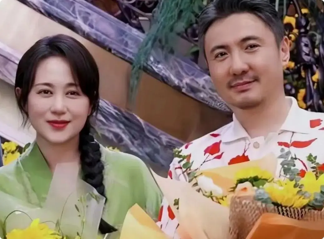 《流浪地球3》官宣沈腾马丽！竟是吴京岳父母，刘德华战损造型首曝光