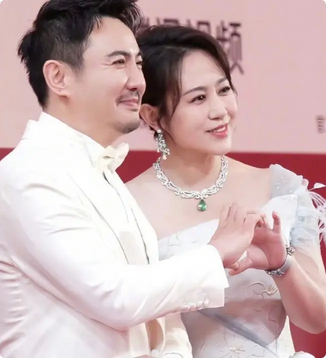 《流浪地球3》官宣沈腾马丽！竟是吴京岳父母，刘德华战损造型首曝光