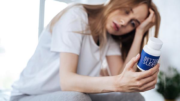 失眠、盗汗、突然惊醒? 肿瘤科医生：出现这些睡眠问题要当心