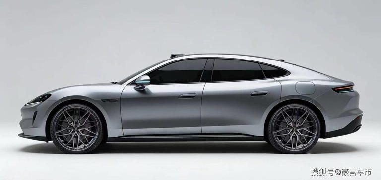 鸿蒙智行尚界Z7轿跑亮相，智能配置拉满，三版本可选2026年上市