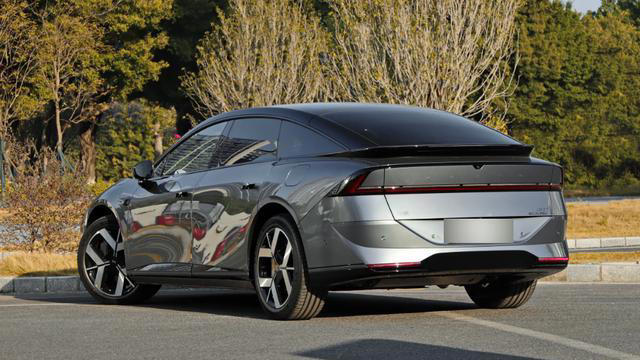 在变革中坚守，在智能中回归驾乘本质，26款小鹏P7+怎样？