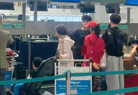 �Ű�֥һ���Ŀڷɰ��ޣ��ɸ�����������7��С����Բ���ܴ��ȣ�