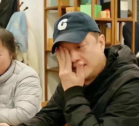 李湘没想到,全网封禁3天,李亚鹏竟成压垮她的“最后一根稻草”