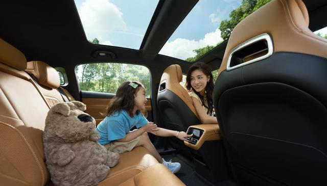 长安马自达EZ-6入围2026世界年度设计车TOP5