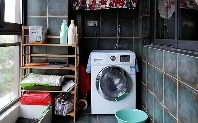 为什么洗衣机不建议放“阳台”? 幸亏内行人说实话，后悔没早知道
