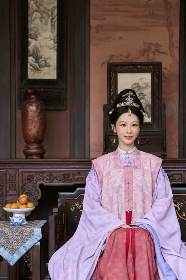 白鹿接棒《玉茗茶骨》娜扎继续宅斗！ 9部2026宅斗剧！ 2部翻版《墨雨云间》重生看不腻