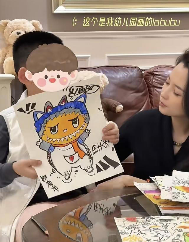 森林北周末独自带娃，9岁女儿自己铺床，儿子帮妈妈煮玉米很懂事