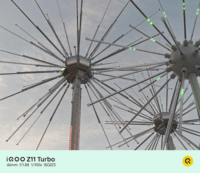 舒适手感与满血性能全都要： iQOO Z11 Turbo评测