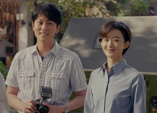 《小城大事》_女一号全程端架子，台词出戏，黄晓明再强也没用