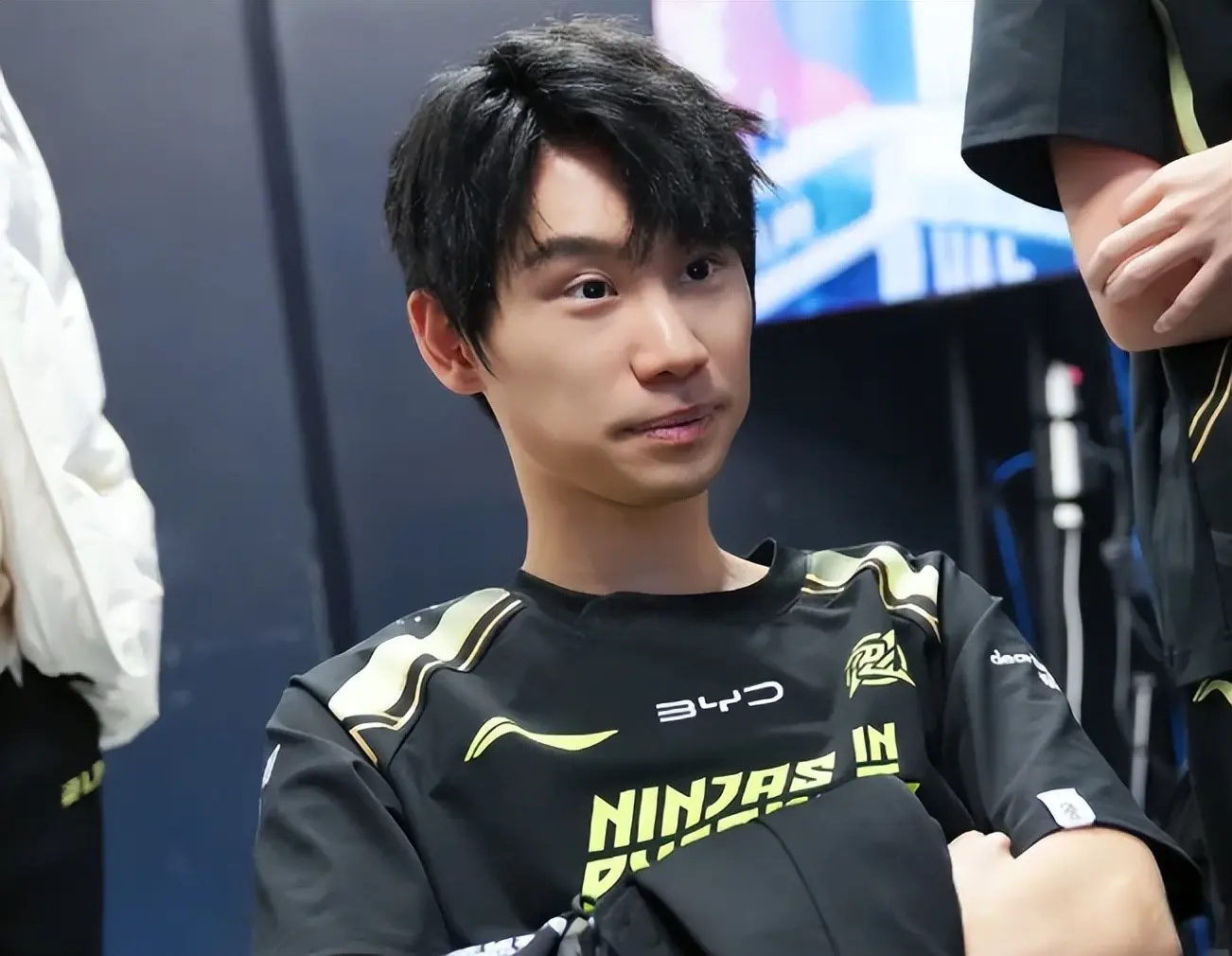 刘青松公开拒绝玩DOTA2，直言LOL给了我一切，自己不可能抛弃