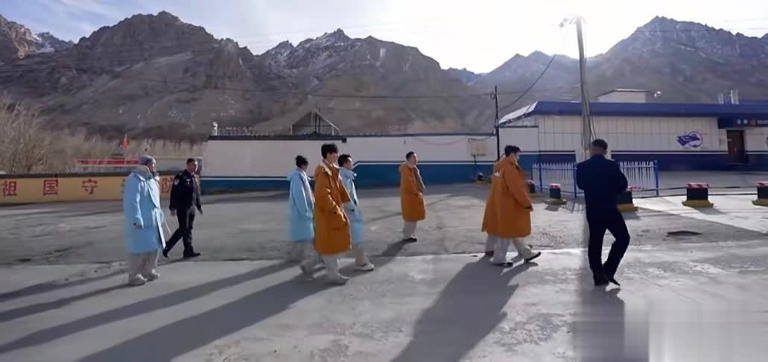 奔跑吧争议嘉宾爱生气狡辩，宋雨琦郑恺左右为难