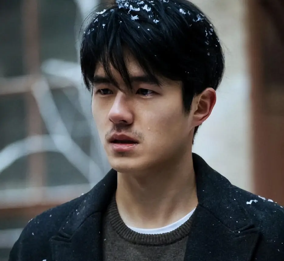 从257亿跌至1916万，我感慨：刘昊然这块金字招牌算是砸了