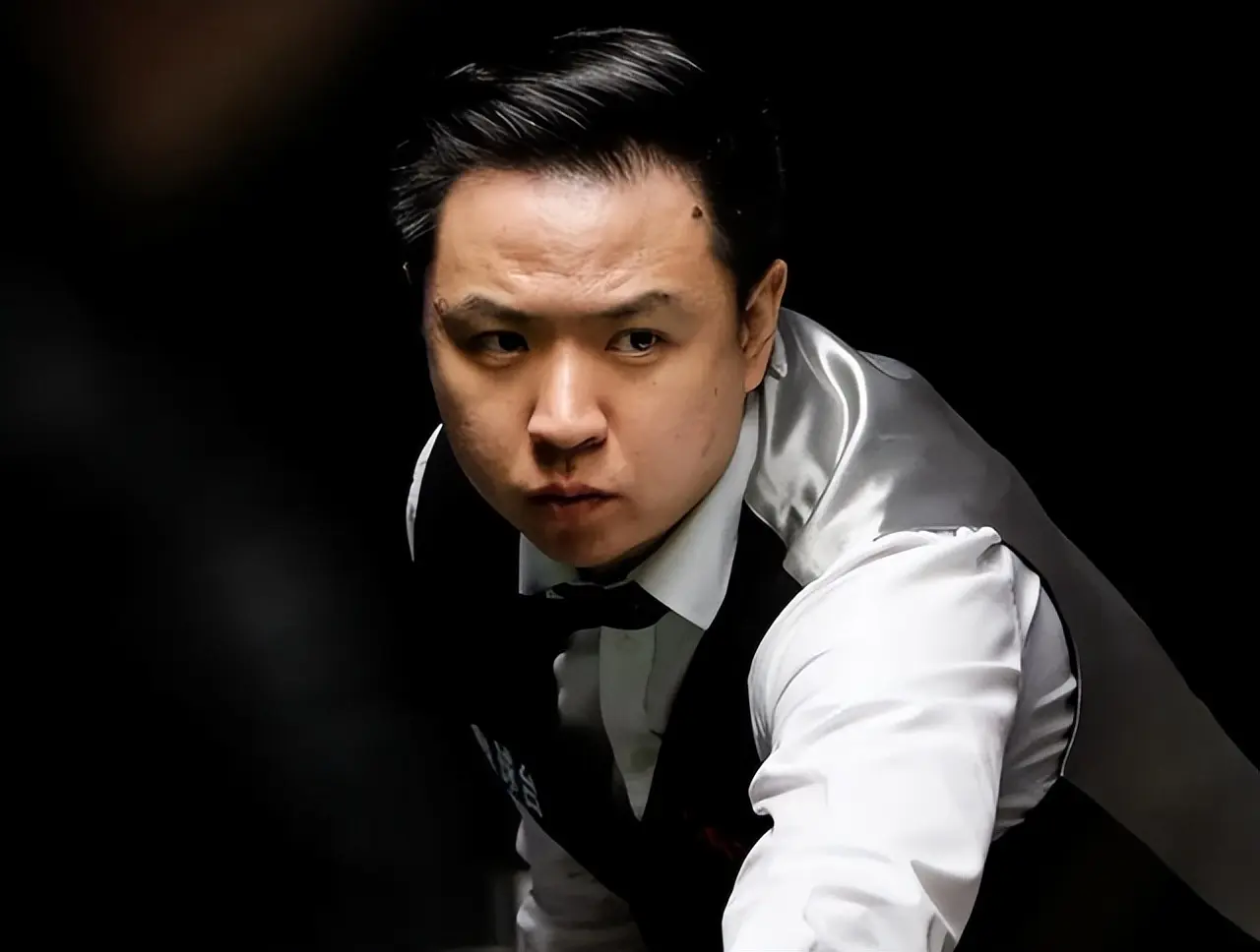 3-0! 3-2! 中国名将横扫+绝杀，连克两大世界冠军，4战全胜领跑