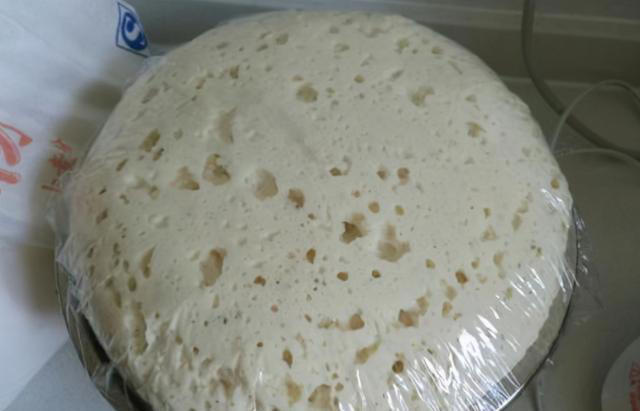 发面别只放酵母，加这2种料，十分钟发满盆，做的面食松软又好吃