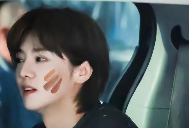 体面全无！鹿晗商务疑似“归零”，曾直播狂骂粗口被禁