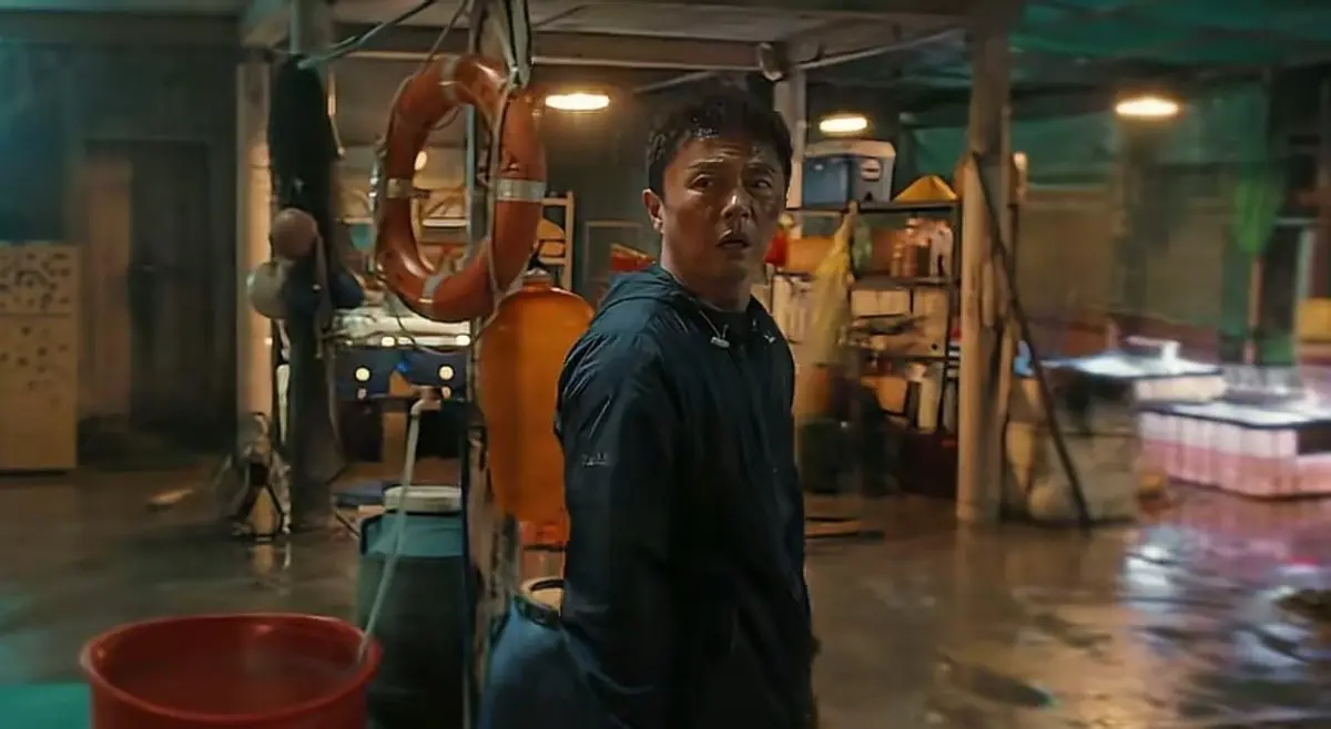 李连杰一声“儿子”，全网泪目，谢苗的32年，是中国功夫片的倔强