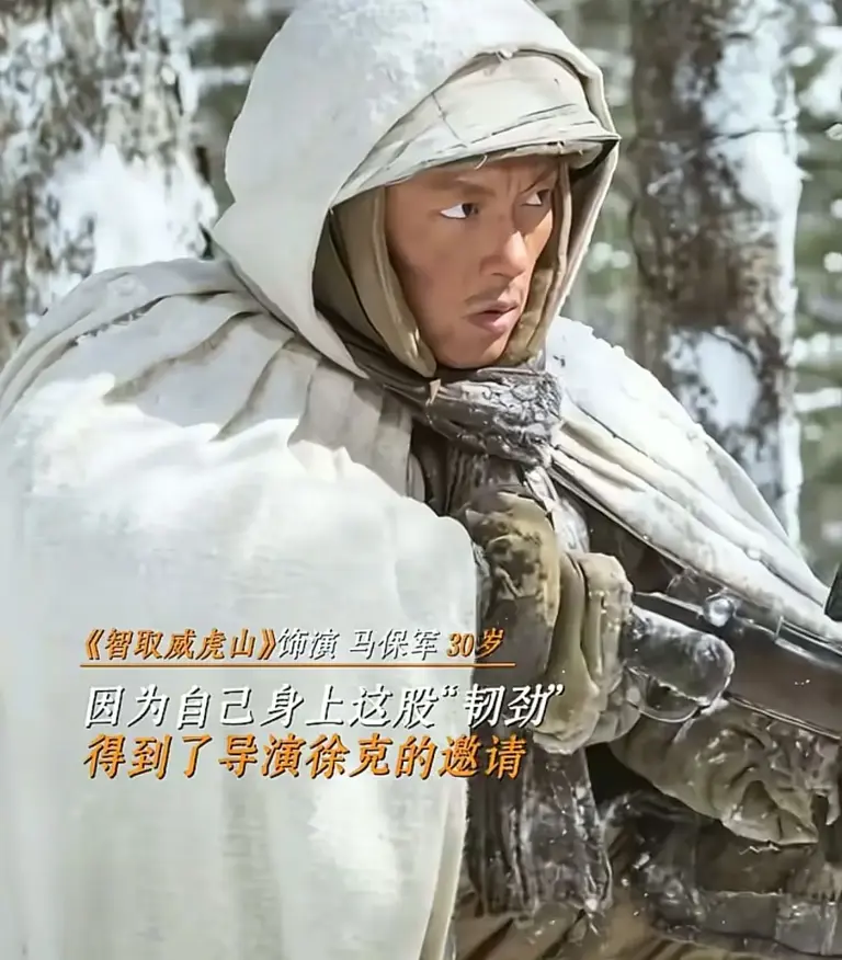 李连杰一声“儿子”，全网泪目，谢苗的32年，是中国功夫片的倔强