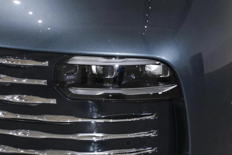 中高端MPV新选择，外观吸睛且有6/7/8座可选