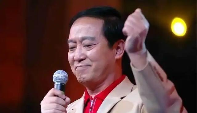 人贵有自知之明！折腾半生倾家荡产的牛群，晚年被儿子这样对待