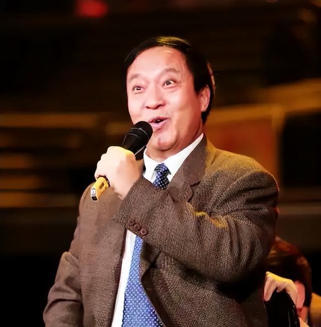 人贵有自知之明！折腾半生倾家荡产的牛群，晚年被儿子这样对待