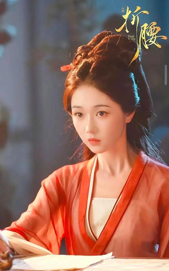 短剧圈的另类女主：当爆款在手，她们却选择“人间清醒”