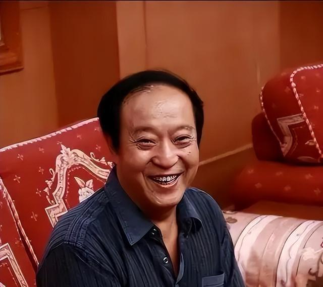 人贵有自知之明！折腾半生倾家荡产的牛群，晚年被儿子这样对待