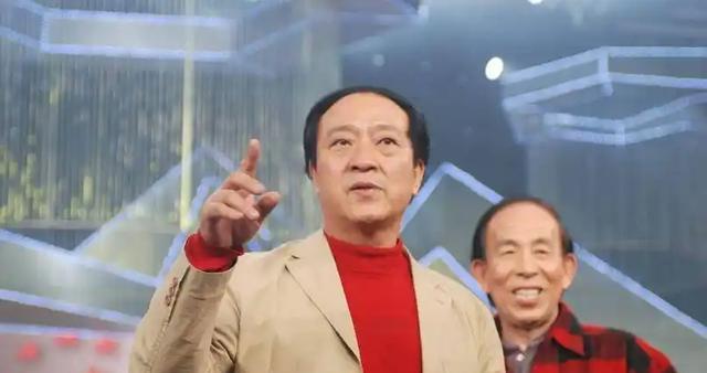 人贵有自知之明！折腾半生倾家荡产的牛群，晚年被儿子这样对待